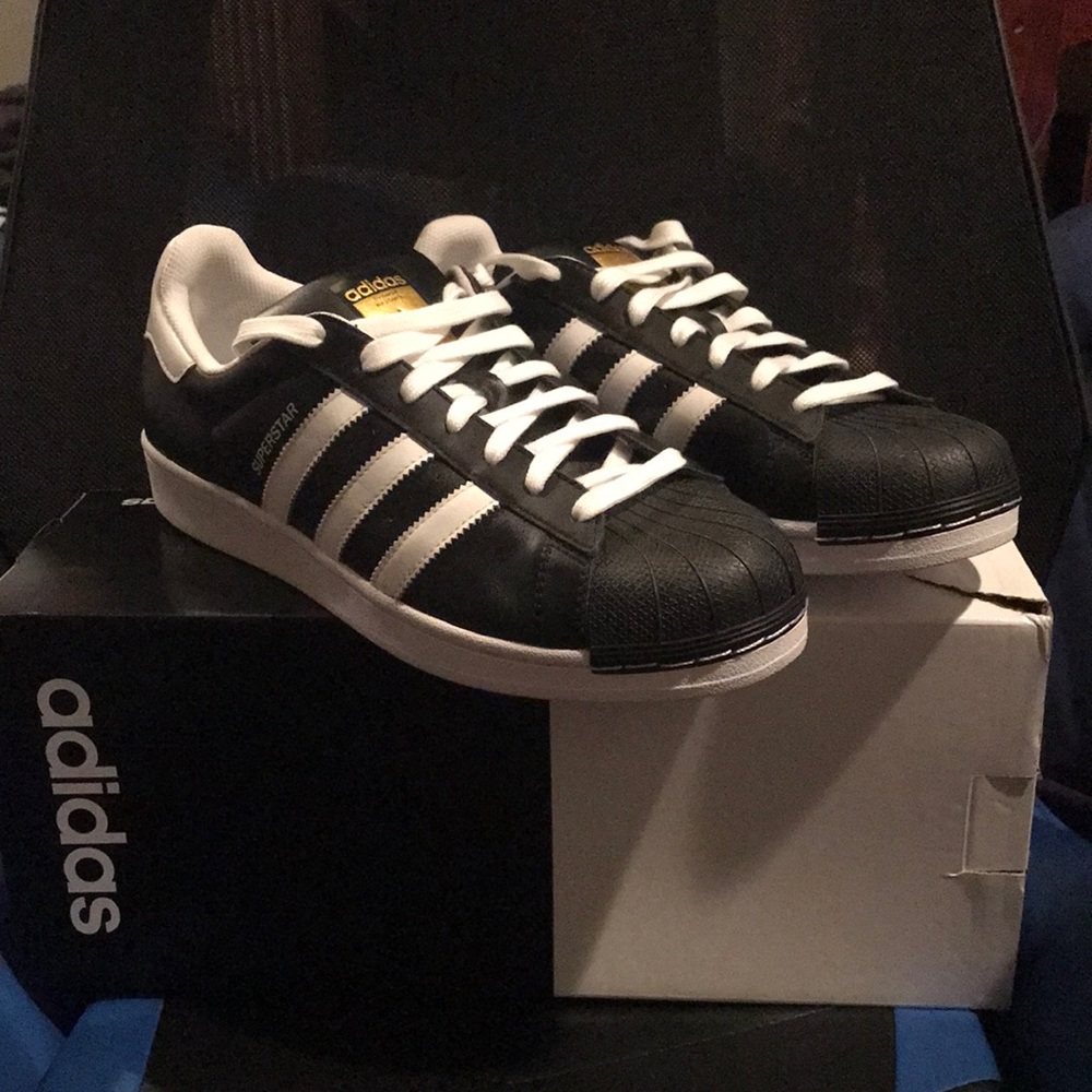 Adidas original, superstars, size 10, black, white